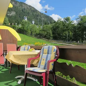 Apartment Lind