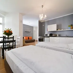 old-town-apartments.find-berlin-hotels.com/